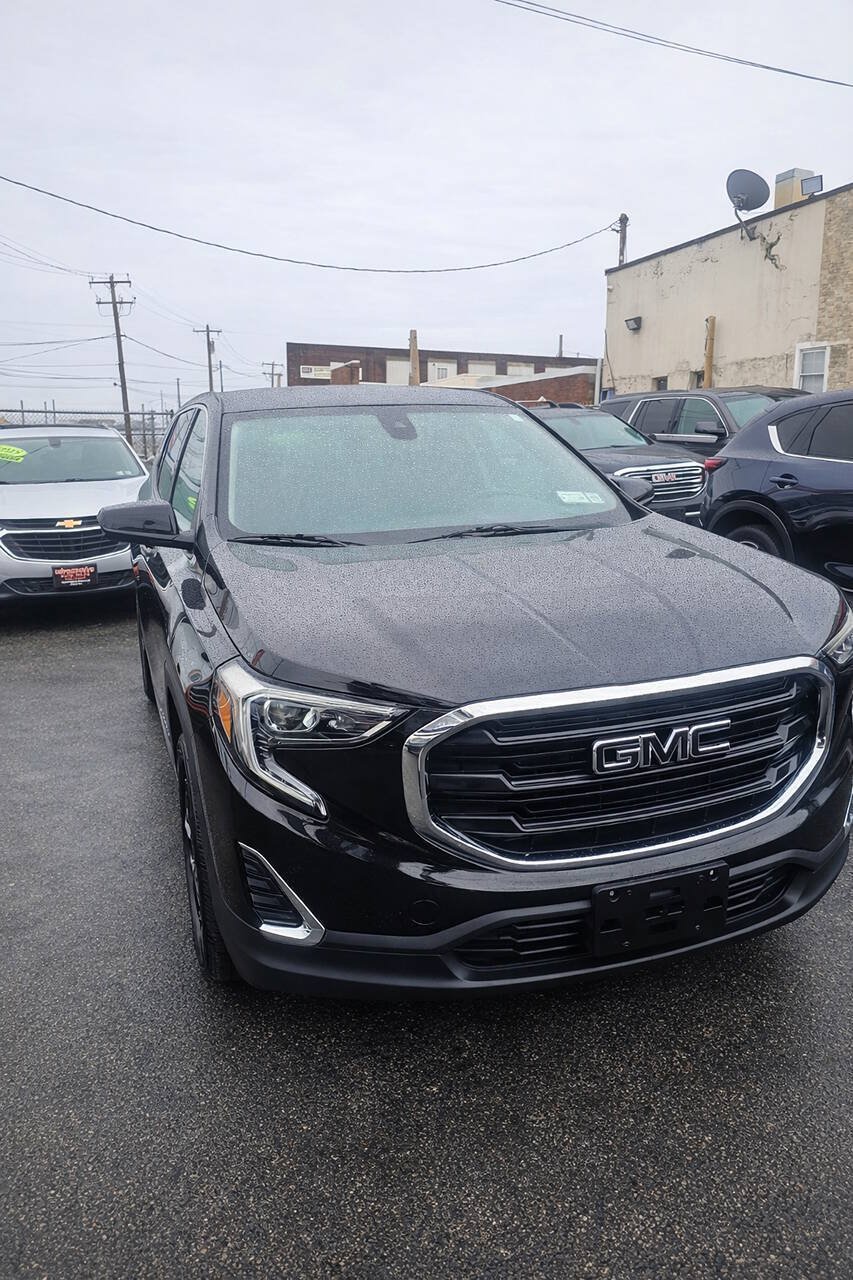 Used 2020 GMC Terrain SLE AWD/4WD image 9