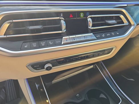 Used 2020 BMW X5 xDrive40i w/ Premium Package AWD/4WD image 24