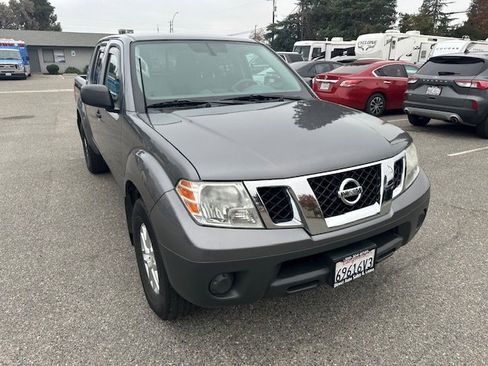 Used 2019 Nissan Frontier SV image 17
