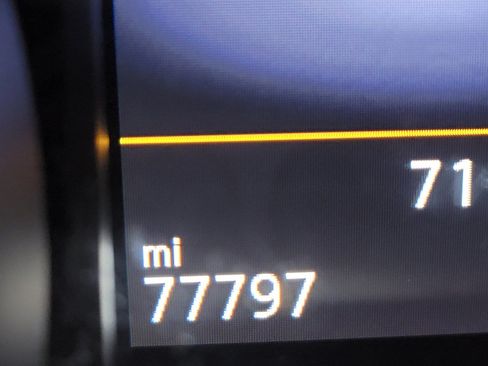 Used 2016 Volkswagen GTI SE FWD image 16