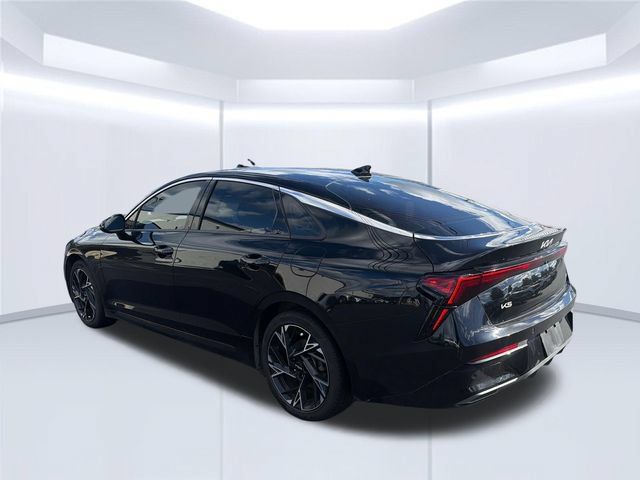 Used 2025 Kia K5 GT-Line w/ GT-Line Premium Package FWD image 3