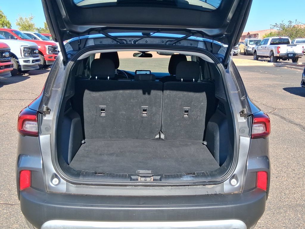 Used 2023 Ford Escape Active FWD image 21