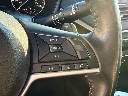 Used 2022 Nissan Altima 2.5 SR FWD image 35