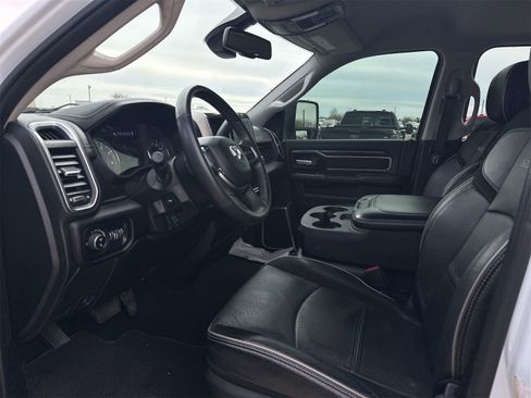 Used 2024 RAM 2500 Laramie image 21