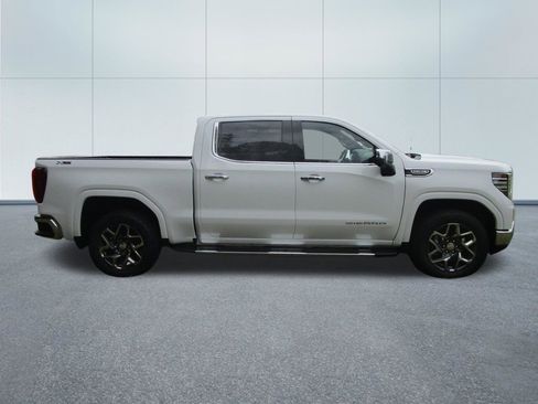 New 2026 GMC Sierra 1500 SLT w/ SLT Premium Plus Package image 6