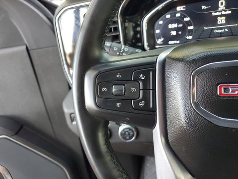 Used 2025 GMC Sierra 1500 SLT RWD image 29