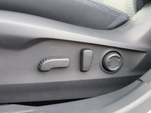 Certified 2025 Subaru Outback Premium w/ Popular Package #1A image 27