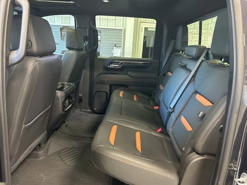Used 2025 GMC Sierra 3500 AT4 w/ AT4 Premium Plus Package image 31