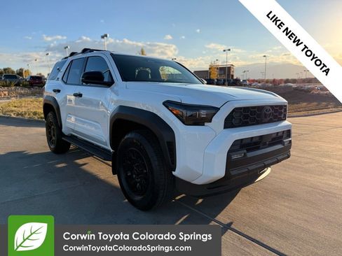 Used 2025 Toyota 4Runner TRD Off-Road Premium image 1