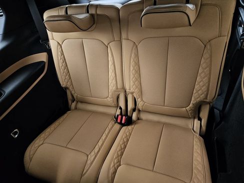 New 2026 Jeep Grand Cherokee L Summit AWD/4WD image 13