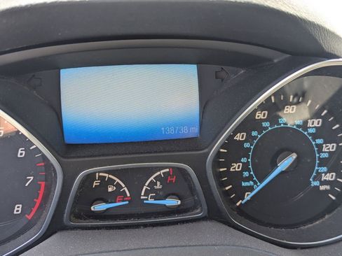 Used 2013 Ford Escape SEL FWD image 10
