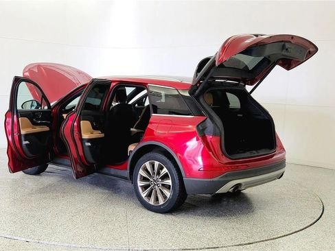 Used 2020 Lincoln Corsair Reserve w/ Equipment Group 201A AWD/4WD image 11