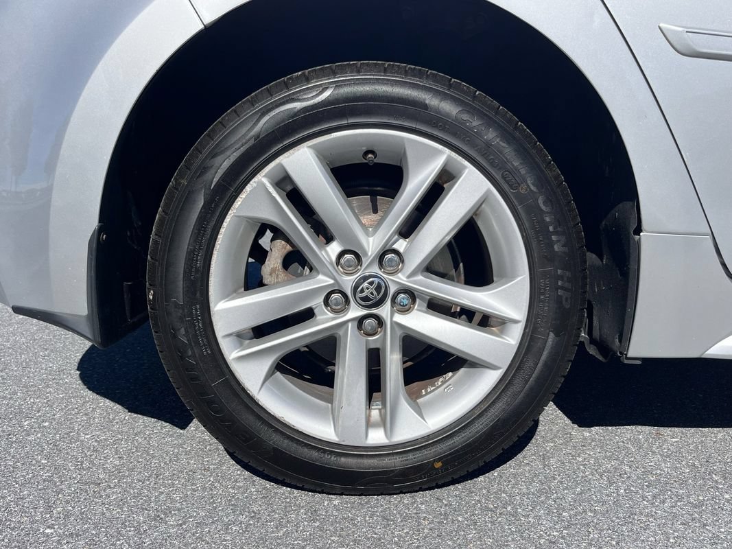 Used 2019 Toyota Corolla SE FWD image 22
