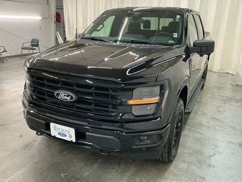 Used 2025 Ford F150 XLT w/ Equipment Group 302A MID image 8