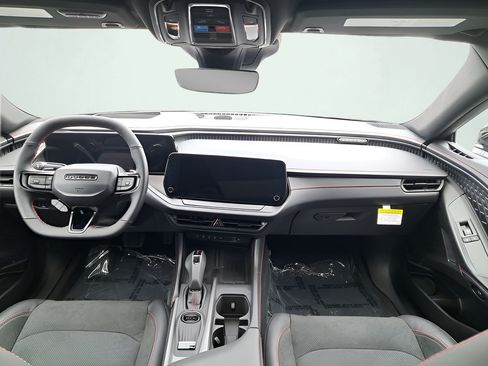 New 2026 Dodge Charger R/T AWD/4WD image 17