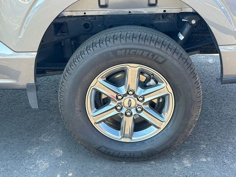 Used 2024 Ford F150 XLT w/ Tow/Haul Package image 19