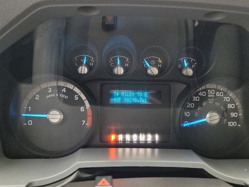 Used 2013 Ford F250 XL w/ PWR Equipment Group image 23