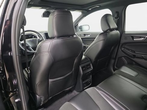 Used 2021 Ford Edge ST w/ Equipment Group 401A AWD/4WD image 12