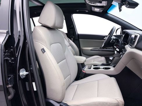 Used 2022 Kia Sportage Nightfall Edition image 34