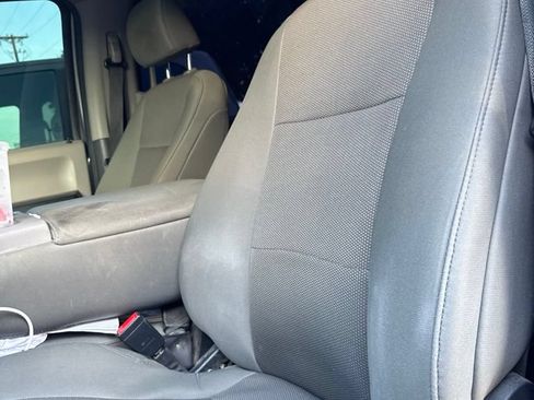 Used 2021 Ford F250 XL w/ STX Appearance Package AWD/4WD image 5