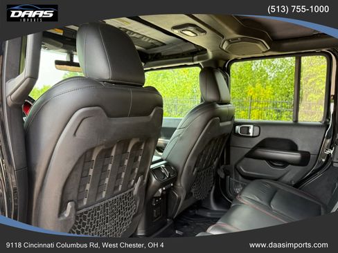 Used 2018 Jeep Wrangler Unlimited Rubicon AWD/4WD image 28