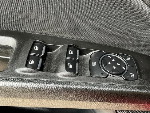 Used 2020 Ford Fusion SE image 34