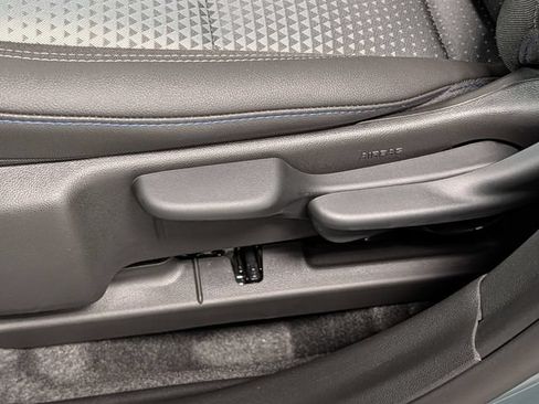 New 2026 Chevrolet Trax LT w/ Driver Confidence Package FWD image 11