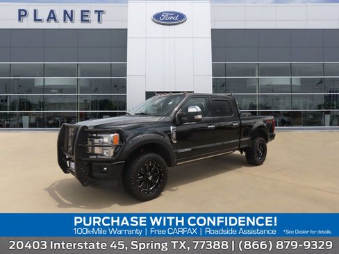 Used 2017 Ford F250 Platinum AWD/4WD image 1
