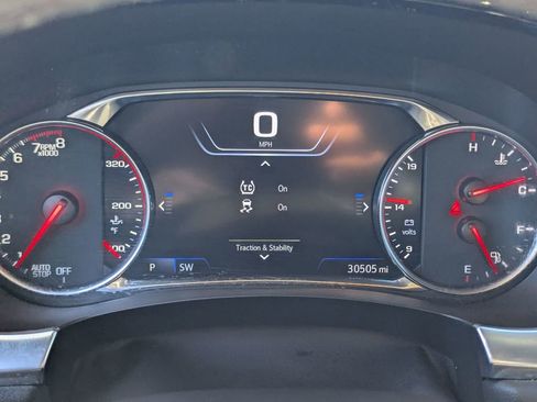 Used 2023 Chevrolet Traverse High Country image 18