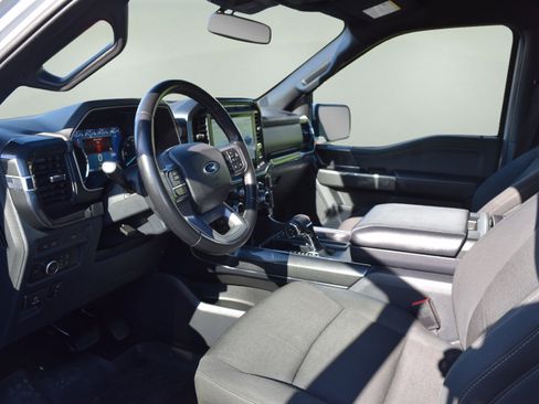 Used 2022 Ford F150 XLT w/ Equipment Group 302A High image 9