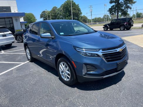 Used 2024 Chevrolet Equinox LT AWD/4WD image 7