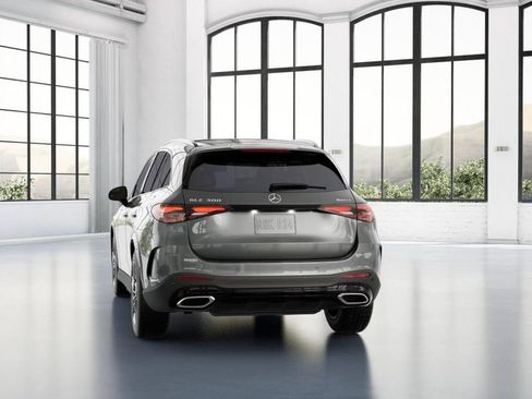 Used 2023 Mercedes-Benz GLC 300 4MATIC image 26