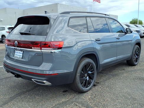 New 2026 Volkswagen Atlas SE image 6
