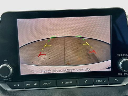 Used 2020 Nissan Sentra SV FWD image 19