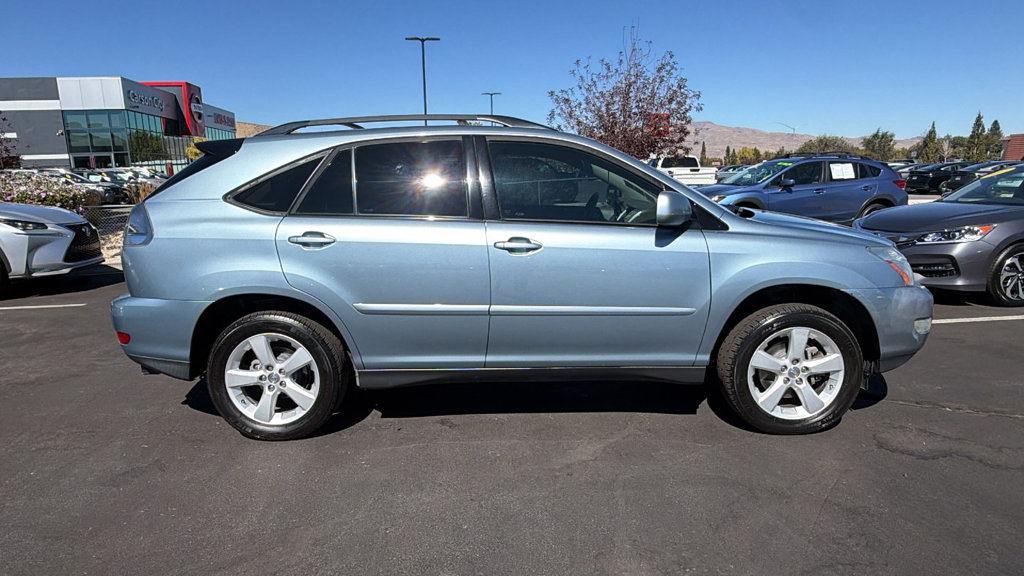 Used 2005 Lexus RX 330 AWD image 2