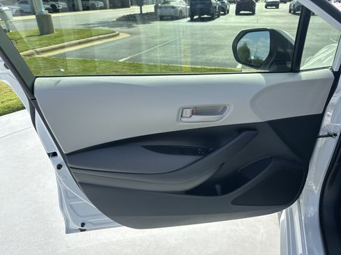 Certified 2026 Toyota Corolla LE FWD image 14