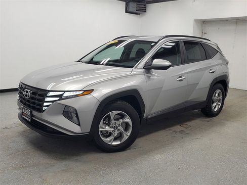 Used 2024 Hyundai Tucson SEL image 1
