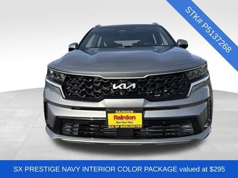 Certified 2023 Kia Sorento SX Prestige image 2