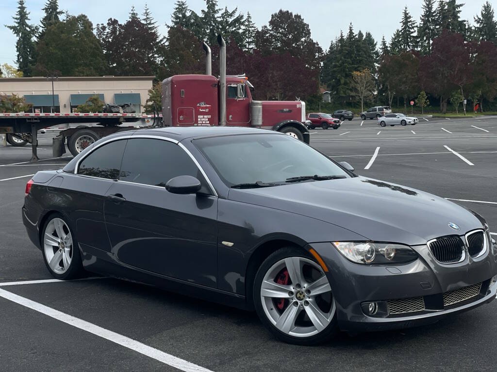 Used 2008 BMW 335i Convertible RWD image 9