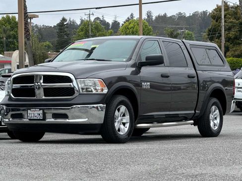 Used 2018 RAM 1500 Tradesman w/ Popular Equipment Group RWD image 3
