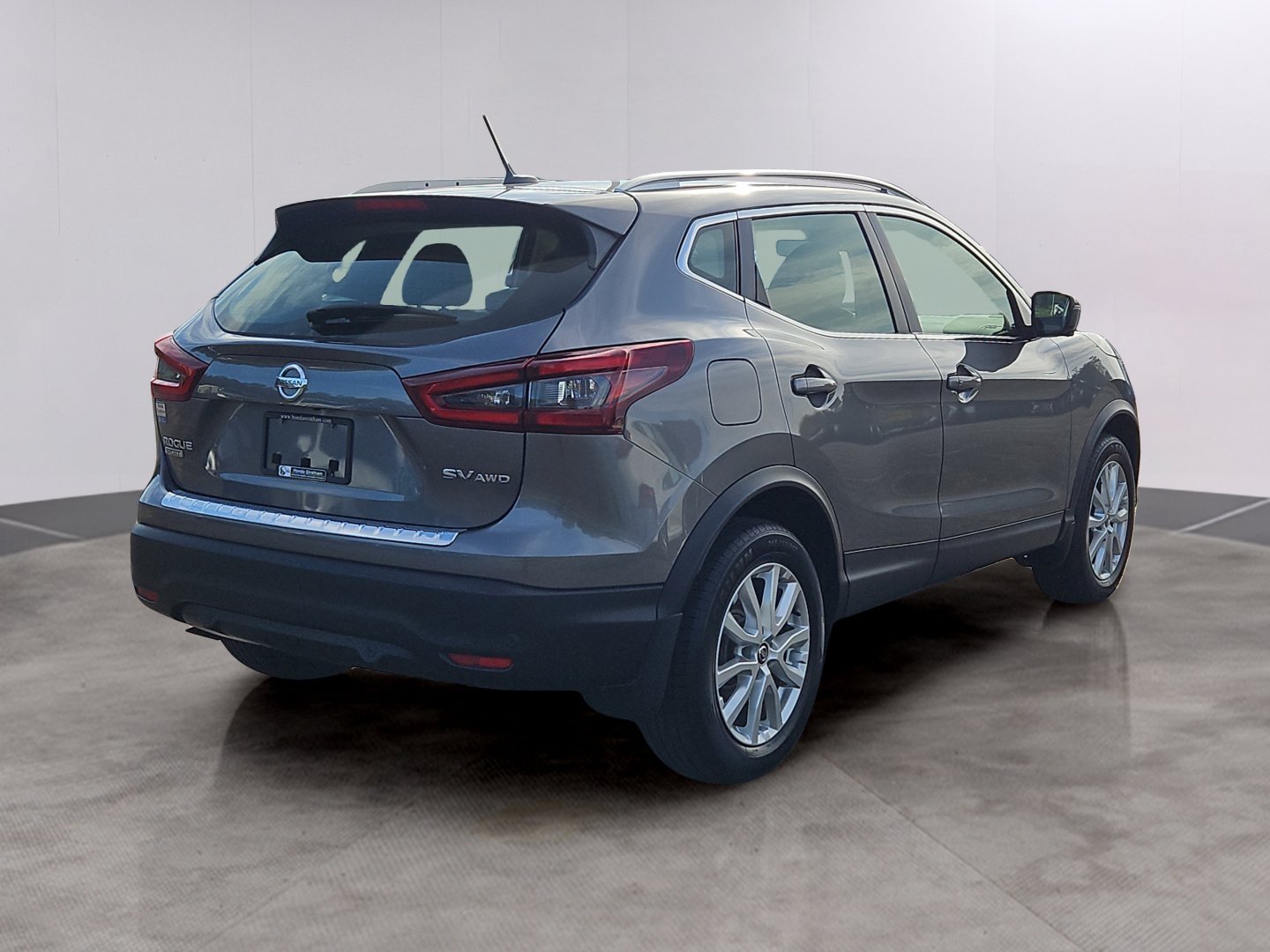 Used 2021 Nissan Rogue Sport SV w/ Technology Package AWD/4WD image 2