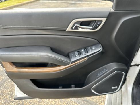 Used 2019 GMC Yukon XL Denali w/ Denali Ultimate Package AWD/4WD image 41