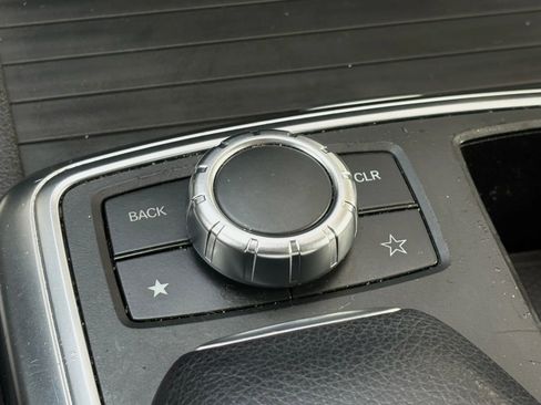 Used 2014 Mercedes-Benz ML 350 4MATIC image 22