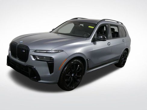 Used 2024 BMW X7 M60i AWD/4WD image 11