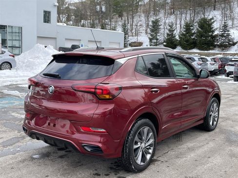 Used 2023 Buick Encore GX Select w/ Sport Touring Package image 5