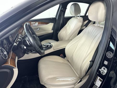 Used 2018 Mercedes-Benz E 300 image 11