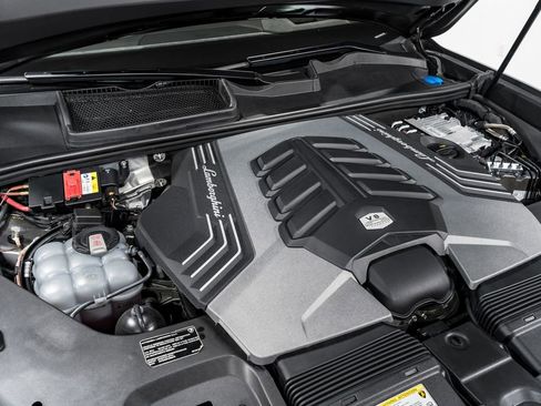 Used 2021 Lamborghini Urus image 50