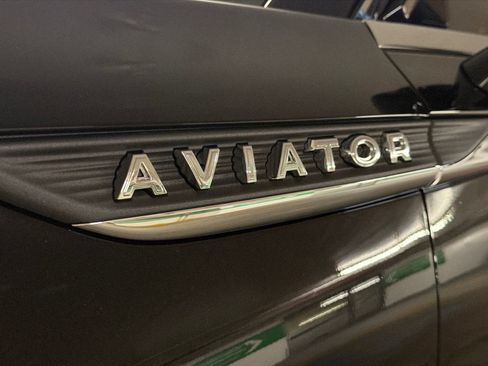 New 2026 Lincoln Aviator Reserve w/ Luxury Package AWD/4WD image 16