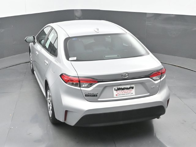 Used 2023 Toyota Corolla LE FWD image 30