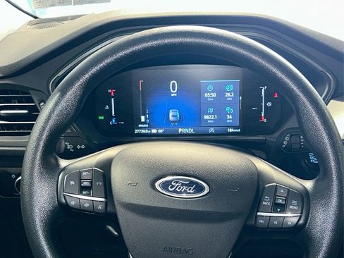 Certified 2025 Ford Escape Active AWD/4WD image 25